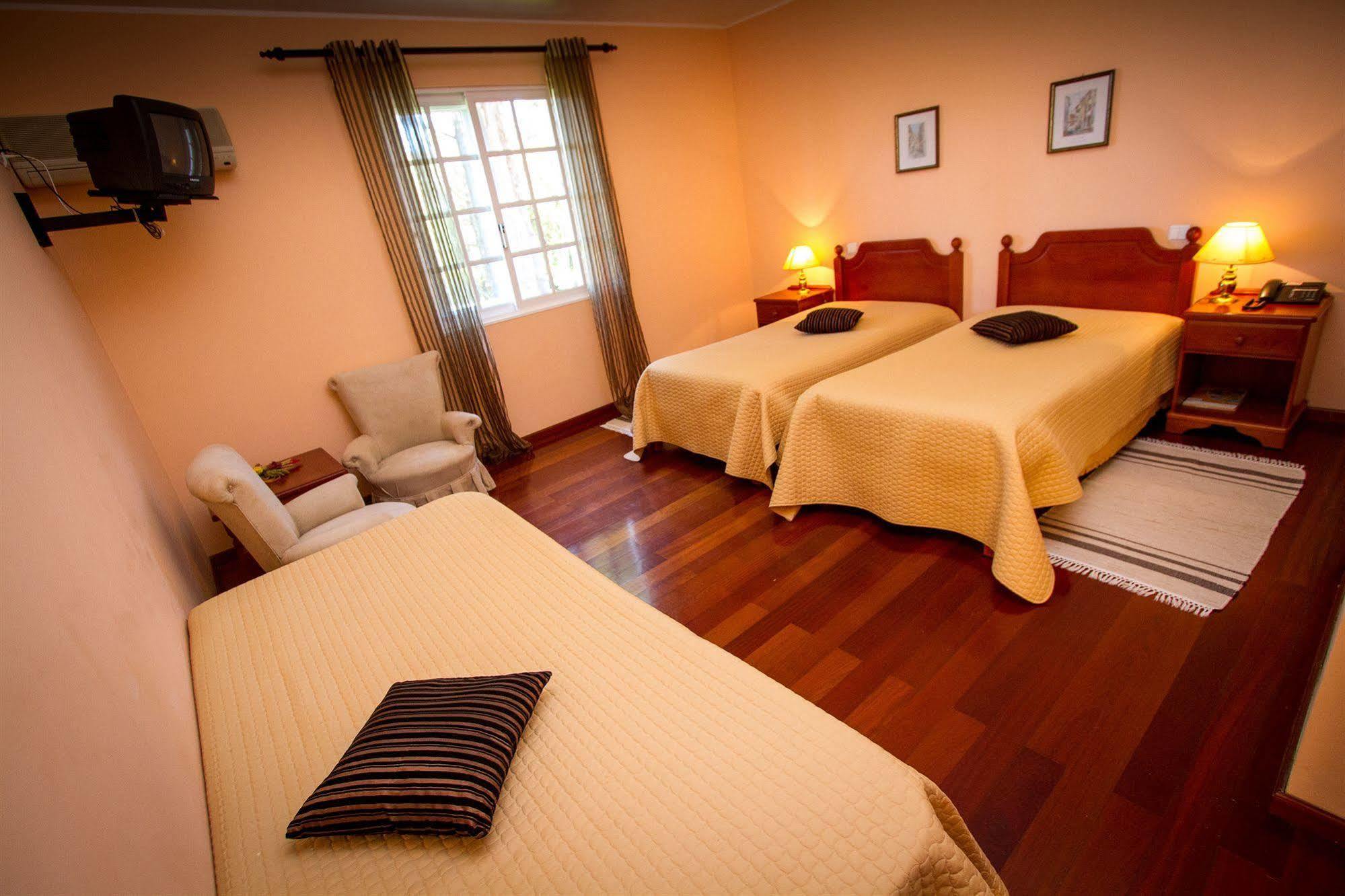 Hotel Rural A Quinta Santo Antonio da Serra ภายนอก รูปภาพ