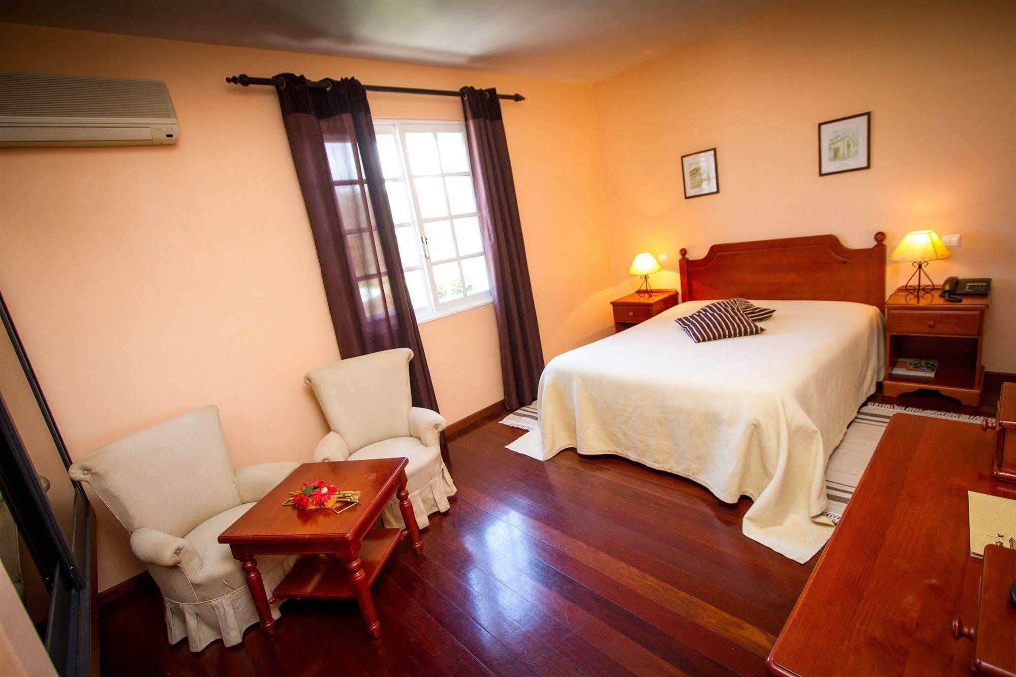 Hotel Rural A Quinta Santo Antonio da Serra ภายนอก รูปภาพ